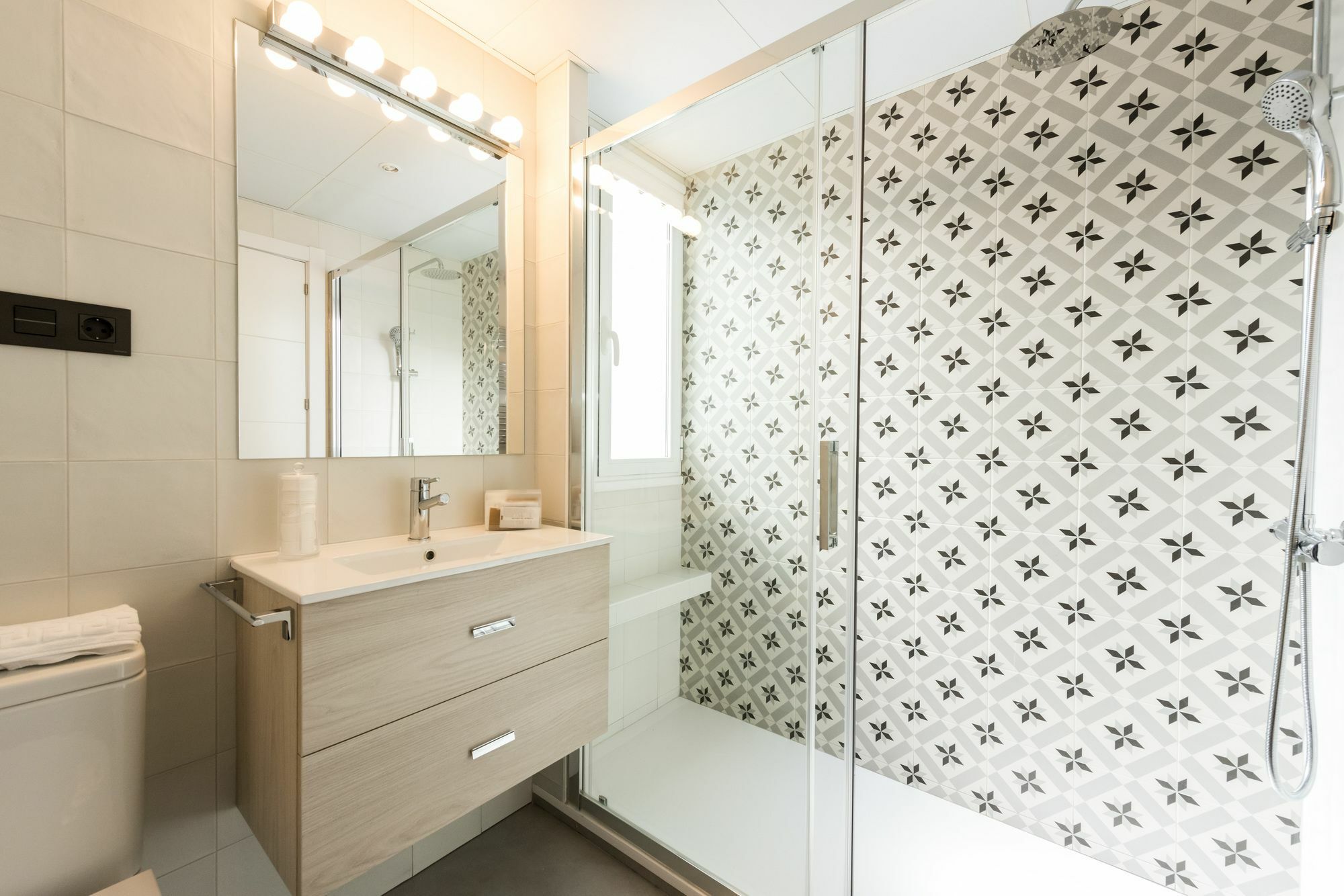 Downtown Boutique By Madflats Collection Lejlighed Madrid Eksteriør billede